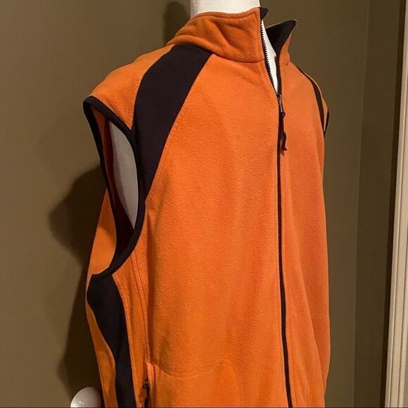 Cutter & Buck Weathertec Vest Size XL - Picture 4 of 12